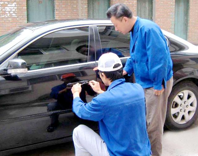 新河开锁公司：车钥匙坏了怎么办